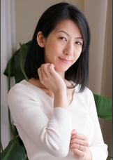 ひとみ　４１歳　人妻