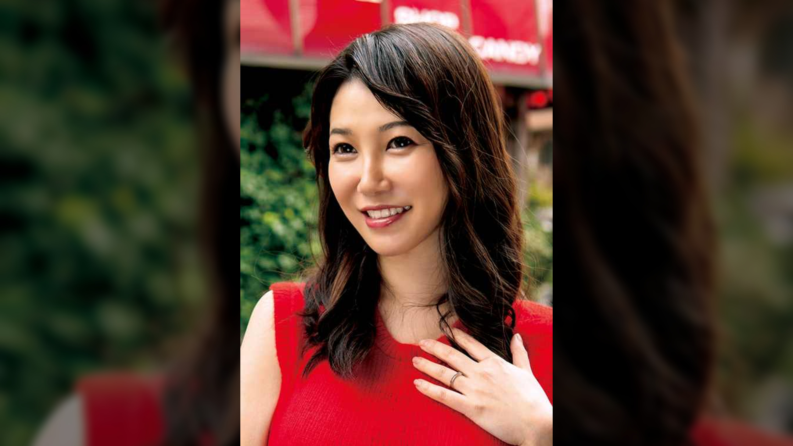 ひかるさん　４０歳　Ｅカップ公務員奥さま　【セレブ奥さま】