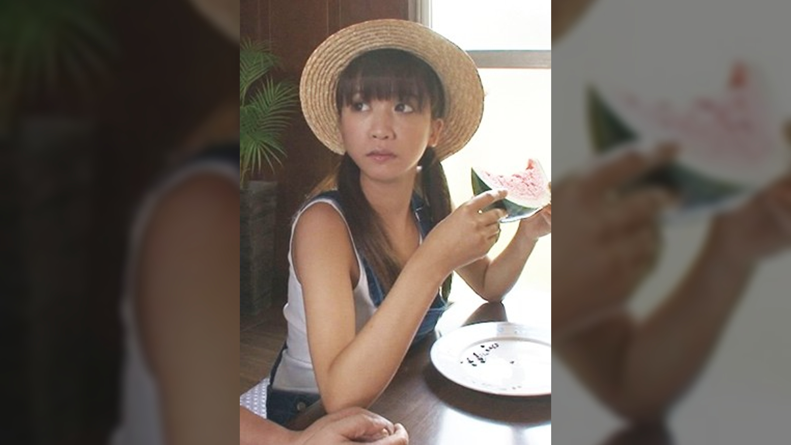 薄着の美少女は縁側で・・・ 2