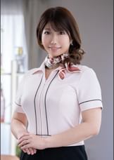 豊満BODYセラピストの巧みなテクニックを披露!お礼に巨根をねじ込み生中セックス!