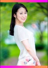 色白美肌の清楚妻?実際は性に貪欲なドスケベ奥様!マッチョボディの激しいピストンに昇天中出し性交