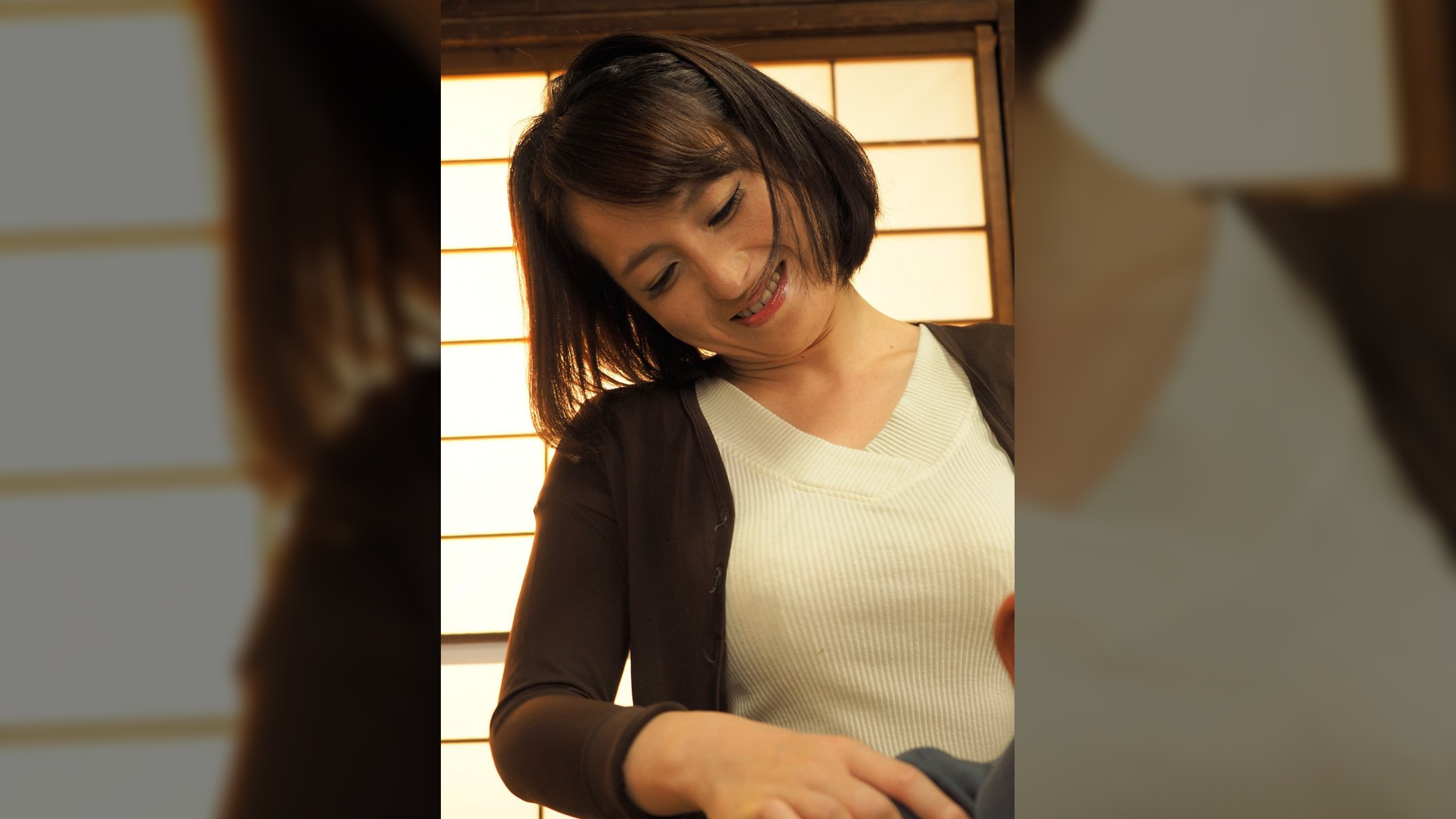 愛（35歳）義父のいいなりになる嫁