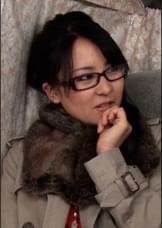 若い奥様を対象にアンケート!車に連れ込み奥様の下着を見せてください!オッパイ見せてください!甘い吐息にSEX隠し撮り!