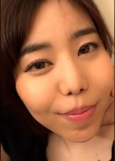 軽そうな若妻さんをナンパして好き放題やりまくる?その気になった奥様は積極的!カメラの前で興奮しながら股を広げる!
