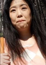 お酒を飲むとよりエッチになる…豊満ボディの素人熟女さんは若い男優にノリノリで熟女パワー炸裂のエロビッチSEX!
