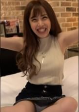 服の上からでもわかる巨乳！スタイル抜群美女と個撮テイでラブホでなし崩し的にハメ撮りSEX！