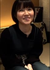 カフェでめっちゃパンを食べる黒髪ショートヘアーの美●女と個撮テイでラブホでハメ撮り交尾!