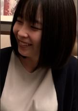旦那を置いてひとり旅の人妻さんを食事に誘って、●わせてそのままホテルに誘いラブラブ絶頂中出しセックス!