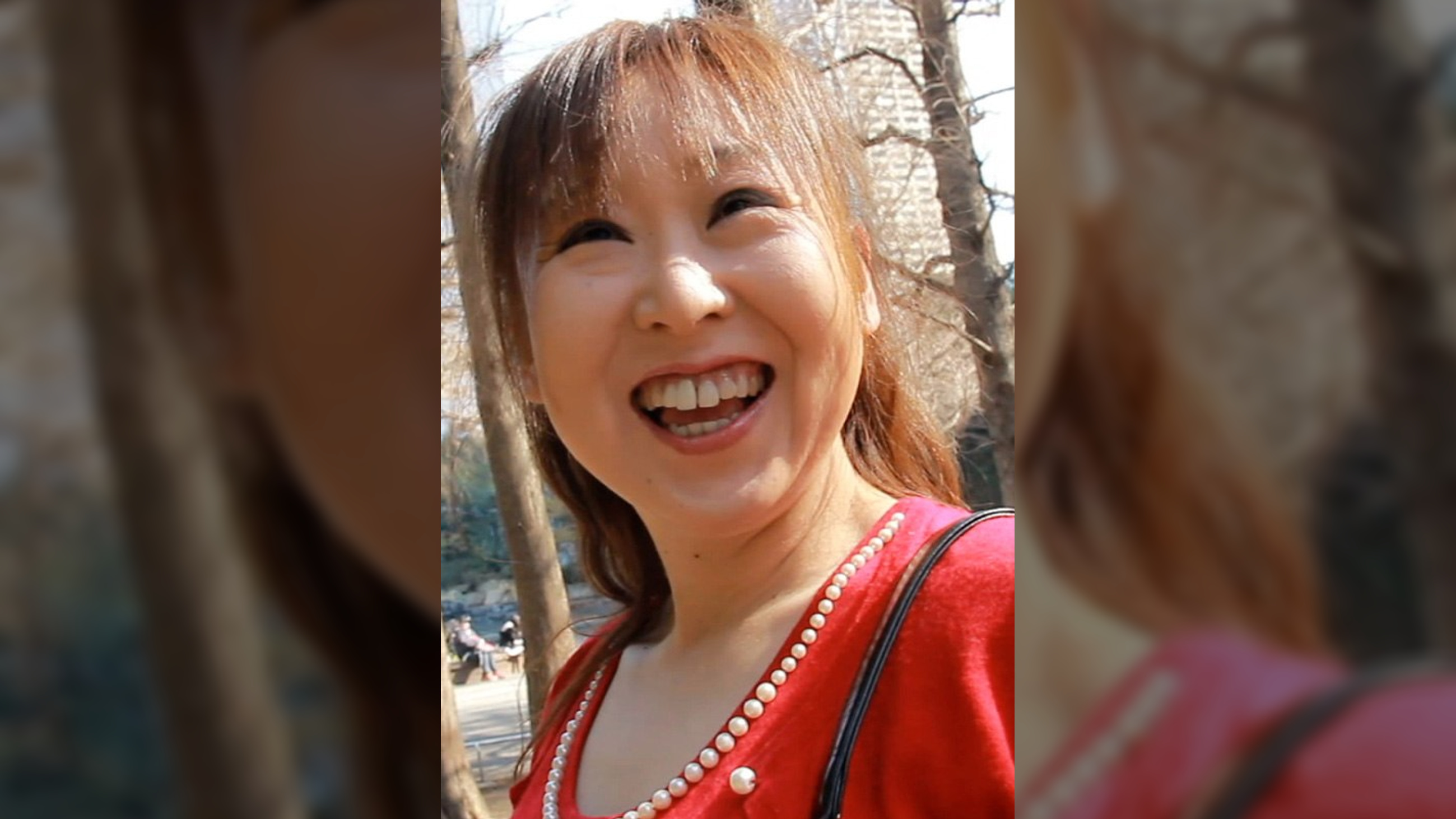 とにかく明るい笑顔の介護士さん！彼氏の要求はなんでも聞いてしまう優し過ぎるエロビッチ熟女は豊満ボディを嬲られ快楽の沼へと嵌っていく…