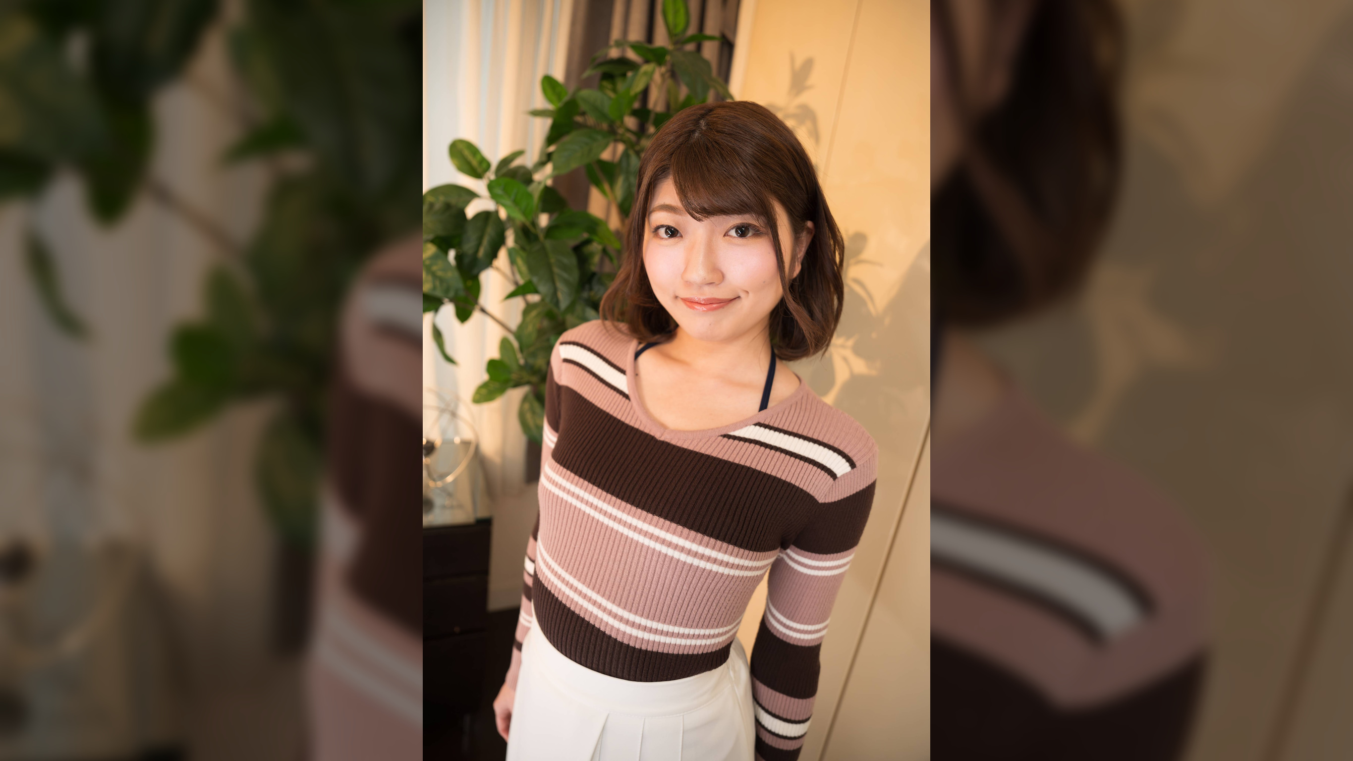 人妻限定高級エステサロン 無料体験チラシを持ってきた人妻 はるのさん
