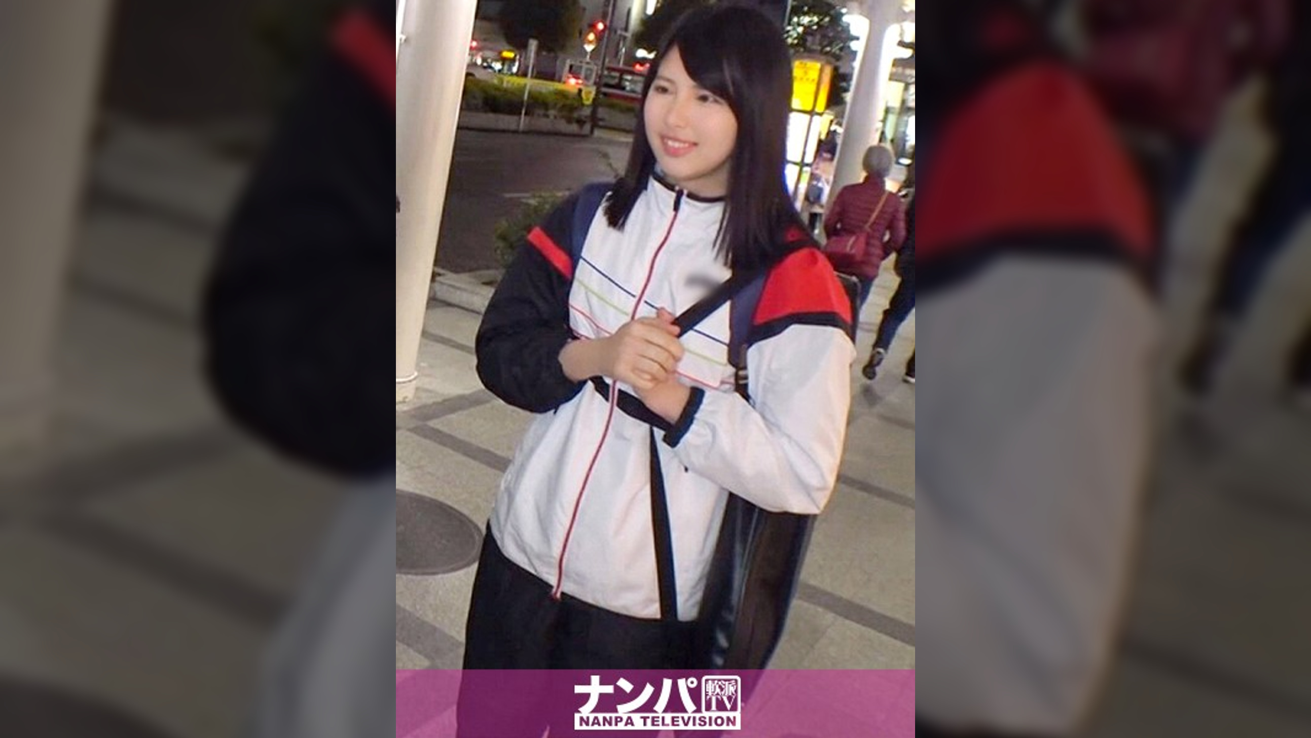 マジ軟派、初撮。 1447 身長175cmの巨乳スポーツJDをGET！！真面目そうなバドミントン女子が男優のペースに乗せられてFカップ美巨乳を露出w電マで敏感な部分を弄られて発情からの挿入!プリンプリン揺れまくりな美乳と美尻は必見！！！