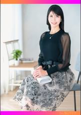 恥ずかしいのにイッちゃう!初めて体感する怒涛のピストンに純真妻は恥じらい昇天が止まらない