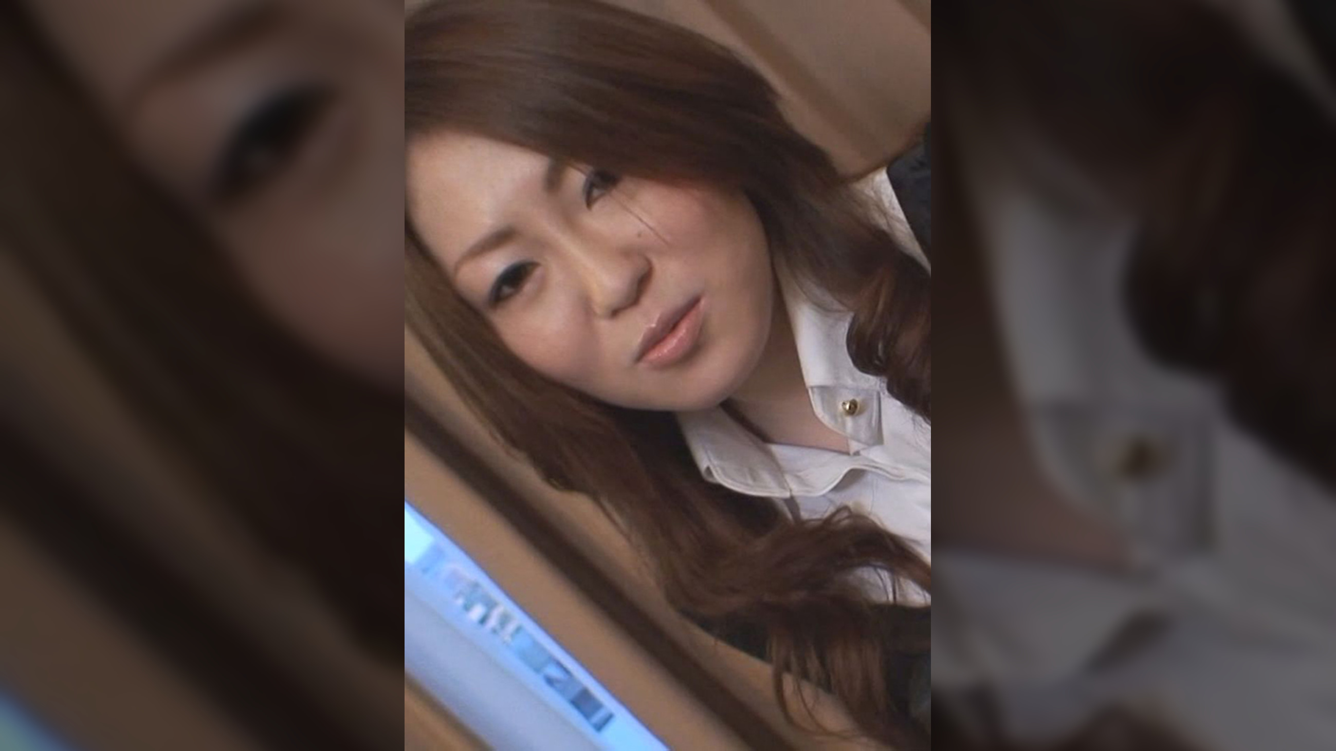 アンケートを装って最終的にはハメてしまう定番の企画に引っ掛かるセックスレスの人妻さん!Hな事に興味津々な面持ちなので少し誘ってみたら中出しまでイケちゃいました!