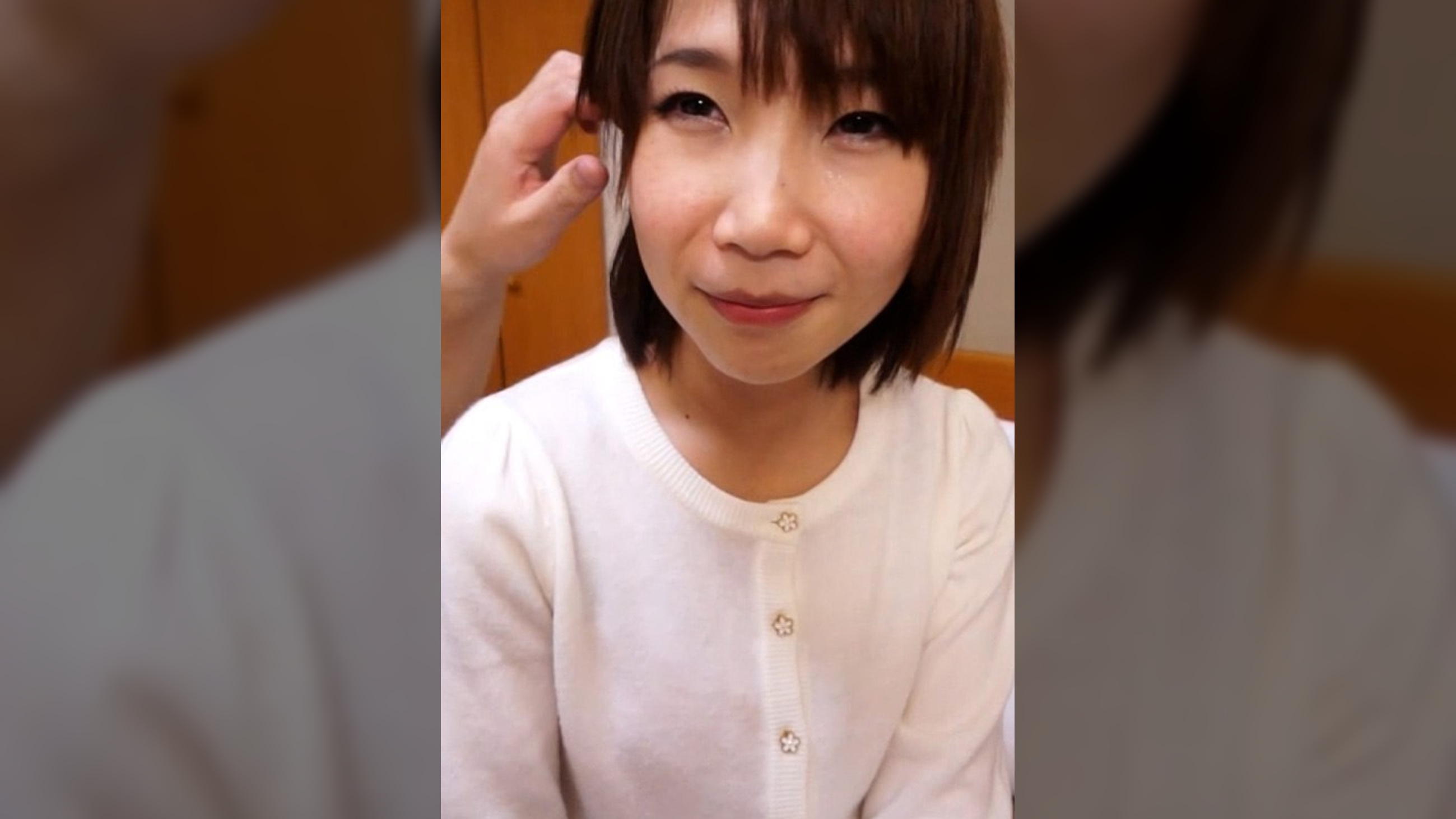 久しぶりのエッチは不倫SEX！発情した美人妻のパイパンダダ漏れお漏らし潮吹き快楽絶頂イキ！