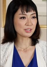 42歳人妻熟女!満たされない性欲を変態妄想オナニーで解消!初AV出演で変態性癖全開の絶頂SEXドキュメント。