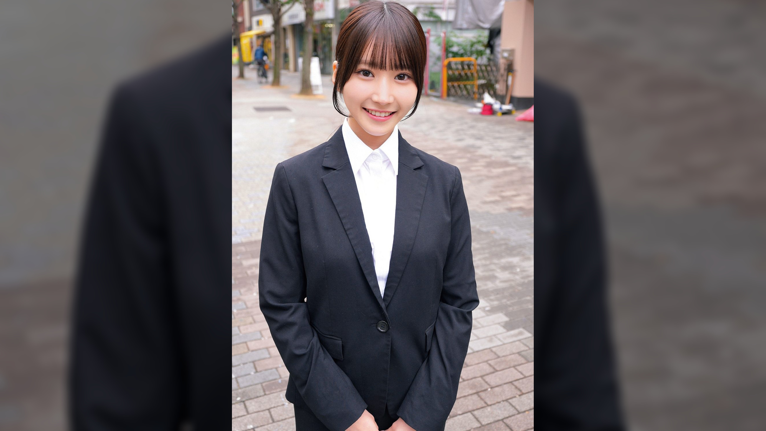 しおりさん