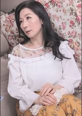 51歳Gカップ美熟女の乳首は超敏感!ちょっと触るとアソコも大洪水!