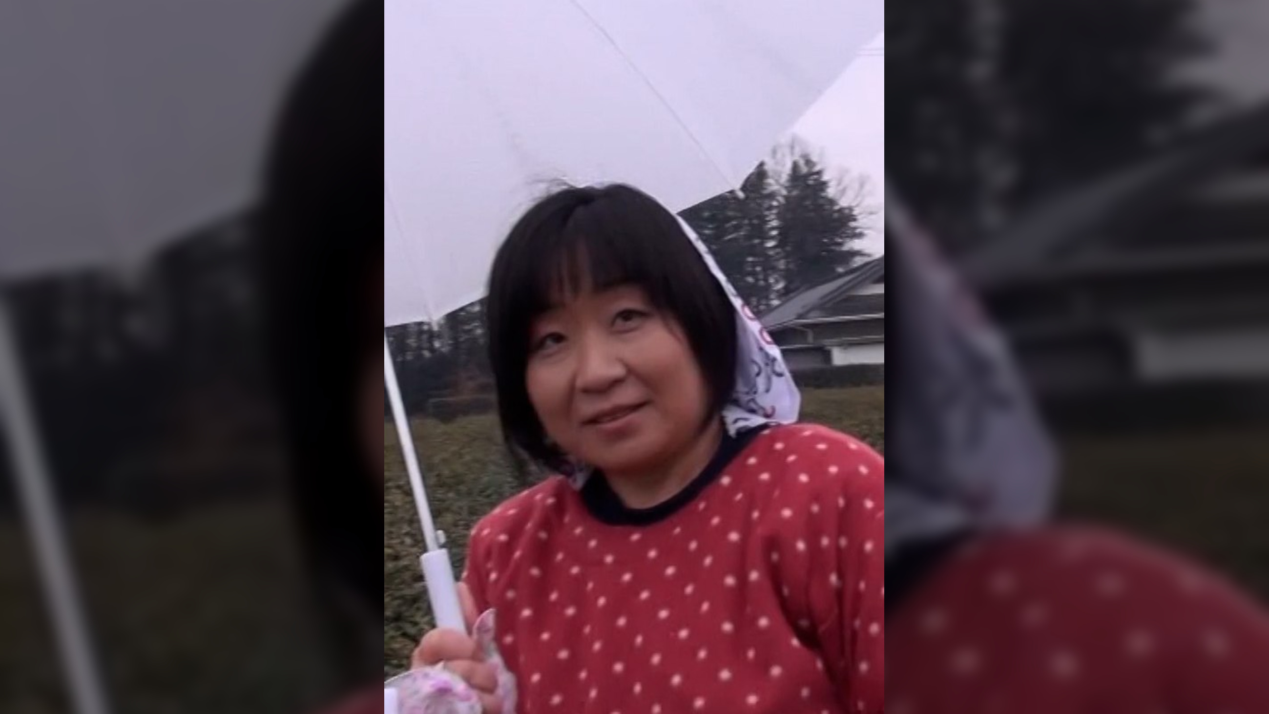 茶畑で農作業中の地味な熟女!密かに欲求不満を募らせAV撮影に応募。恥ずかしさと快感が交差する本能丸出し淫乱中出しSEX!