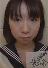 清楚に見えて身体は大人!好奇心旺盛な年頃の娘のリアルなイキまくりSEX!