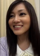 彼氏いない歴1年の清楚系美人お姉さんもエッチはしたい!大人のおもちゃの実演で敏感な股間を濡らす淫欲爆発中出しSEX!