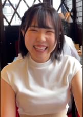 あどけなさが残るアイドルフェイスで明るく元気な天然巨乳のスタイル抜群パイパン娘とラブホで嵌め撮りSEX!