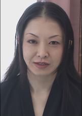 アラフォーとは思えない美貌とスタイル、胸のハリ!一級品のセレブ熟女が一期一会の中出しセックス!