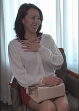 42歳美魔女は敏感さん!久々に挿れられたバイブでイキまくる歓喜のひととき