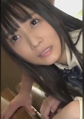 敏感大きめ乳首!パイパンJKとラブラブエッチ
