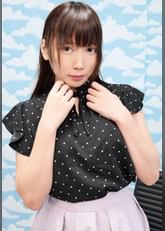 新宿で見つけた超敏感女子大生がヌルヌル素股に挑戦！何度イッてもガン突きピストンで連続中出し！
