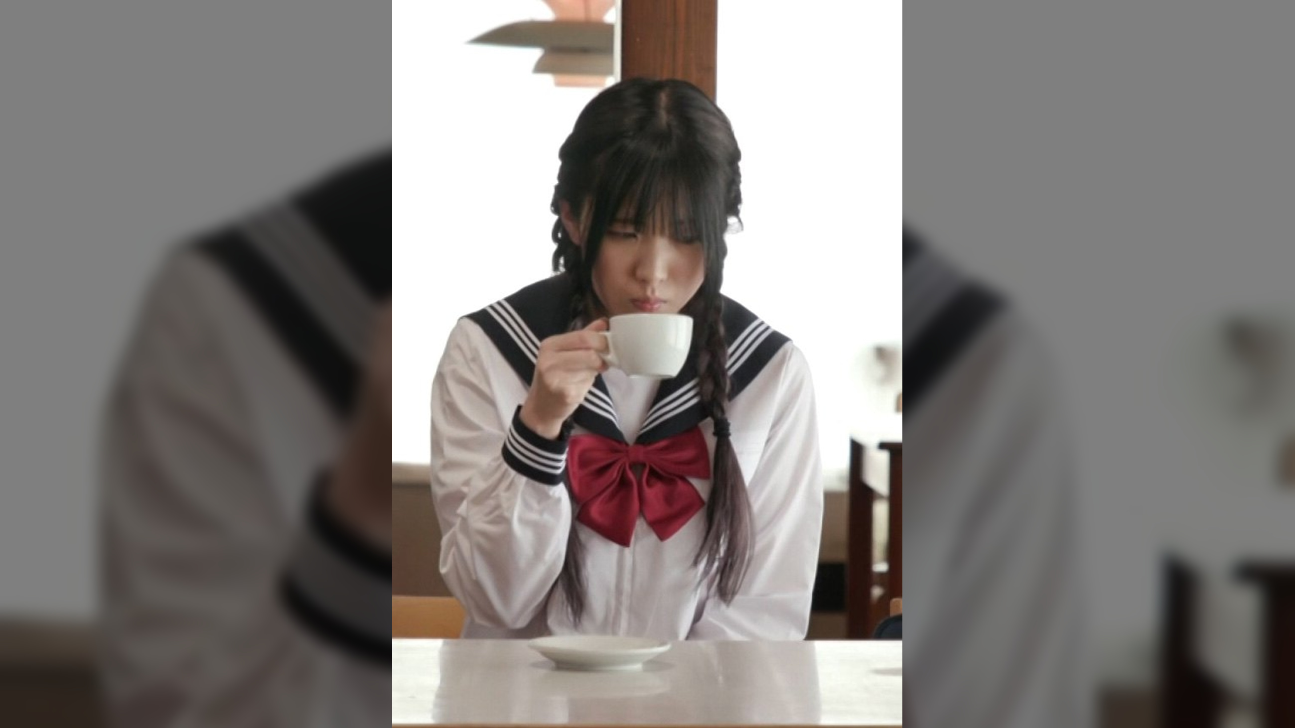 黒髪お下げの年端もいかぬ娘がカフェのマスターを誘惑⁉密かにマゾ快楽に堕ちていく変態遊戯。