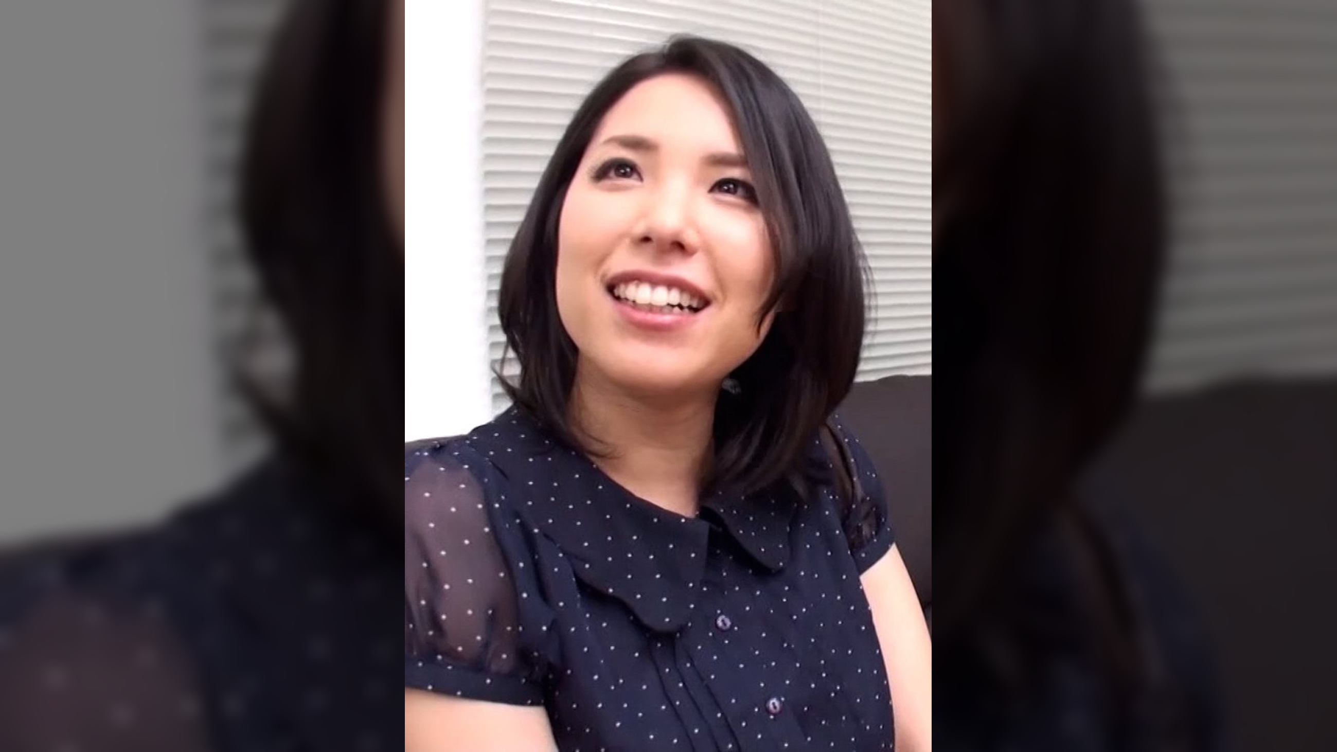 街行く清楚な雰囲気の美人奥様をナンパ！夫婦生活のちょっとエッチな質問とAV鑑賞させたら…。むっつり奥様と乱交SEX！