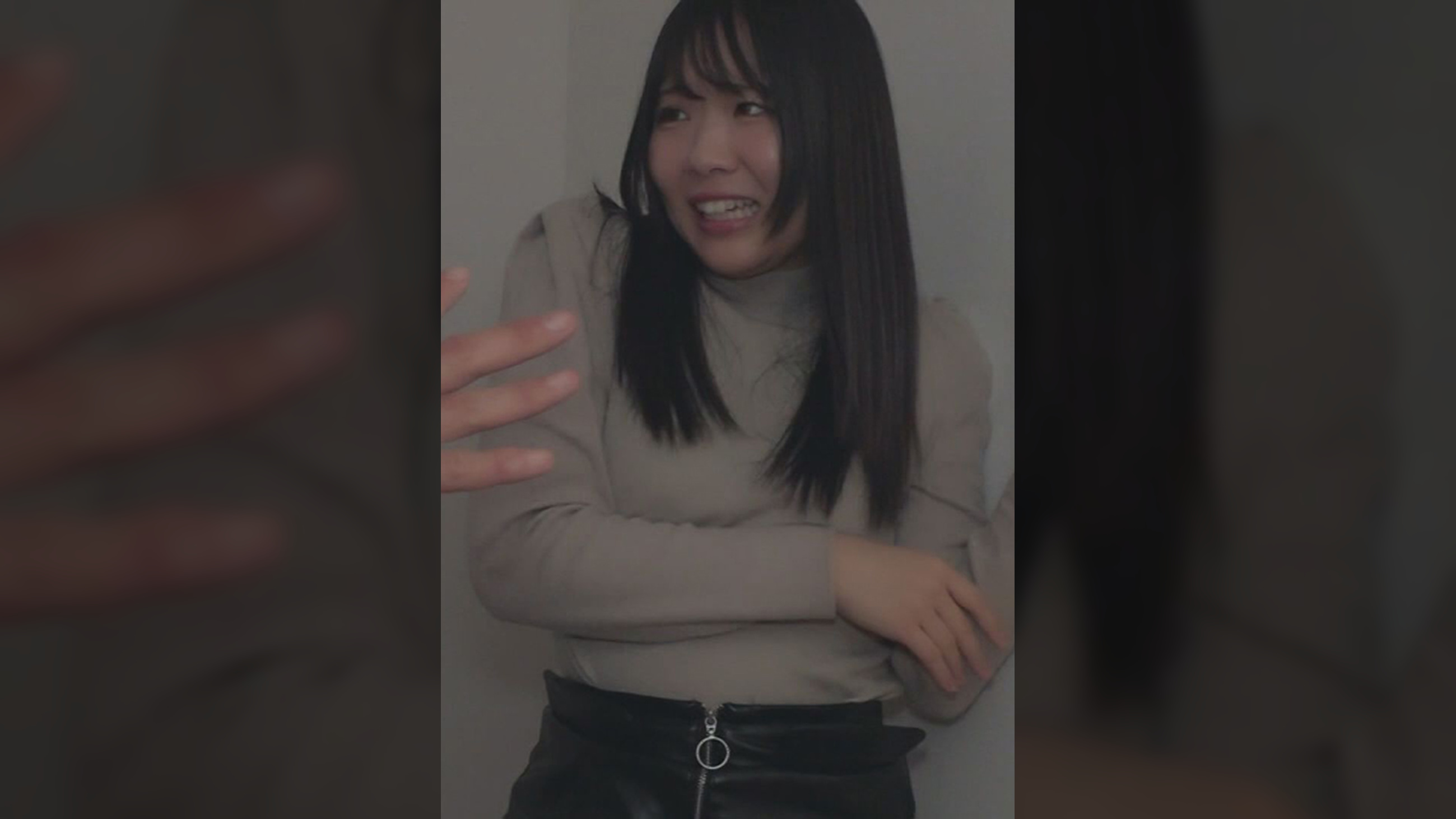 狭い密室!助けはこない!!万引き常習者に度を越えたエッチなお仕置き!