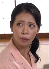娘婿の裸を覗きオナニーに没頭する義母と本能丸出し絶頂中出しセックス!