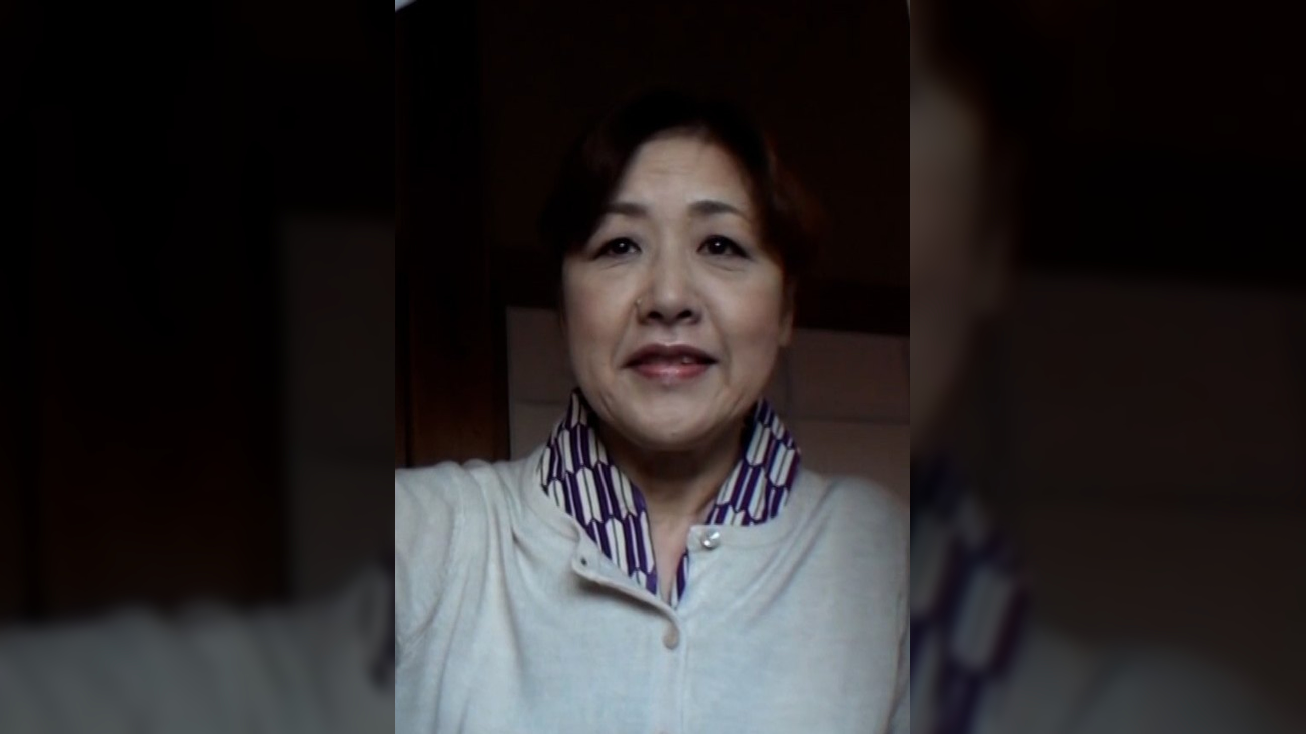 田舎の一軒家で悶々と暮らす58歳独り身熟女が寂しさと欲求不満からカメラの前で痴態を晒す初撮り中出しセックス!