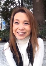 SNSで知り合ったアクティブな夏女と個撮テイで個室にインしてナシクズシの嵌め撮り中出しセックス!