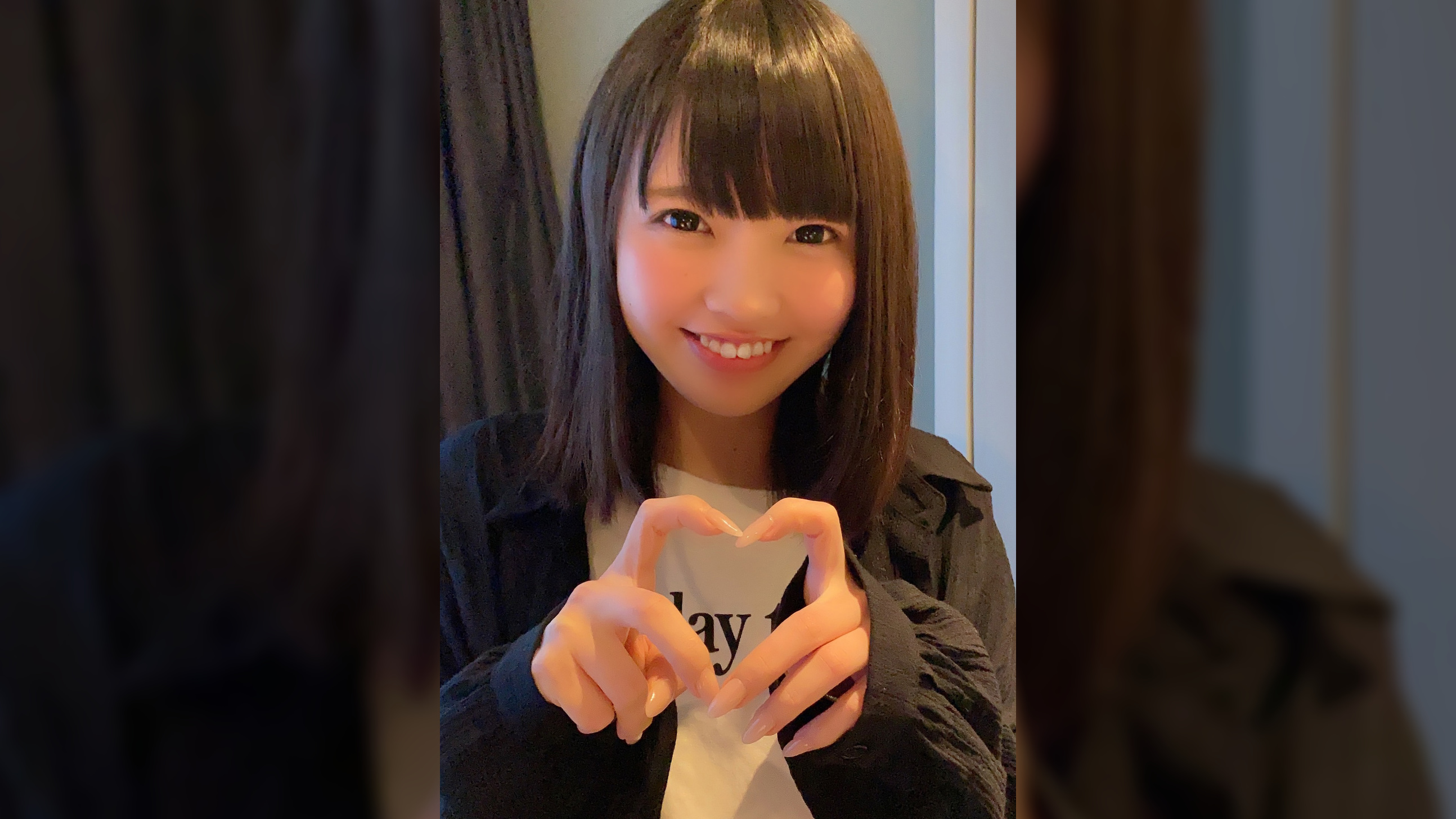 恥ずかしすぎて耳まで真っ赤！超初心赤面美少女がゴム無しハメ！