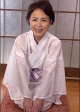 三つ指ついてお出迎え!即フェラ、生中出しの極上おもてなしの高級ソープで男を奮い立たせる熟女と極楽SEX!