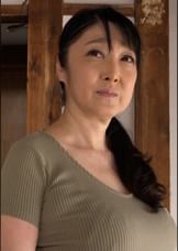 両親の部屋から漏れ聞こえる妖しい喘ぎ声。還暦熟母に悶々とする愚息との濃厚エロス!