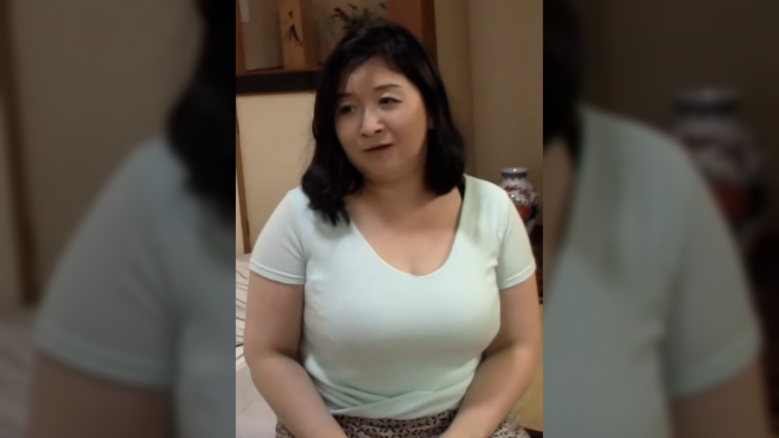 床に伏せる夫に欲求不満のムチムチぽっちゃりボディの義母。娘婿と所構わず濃厚中出しセックス!