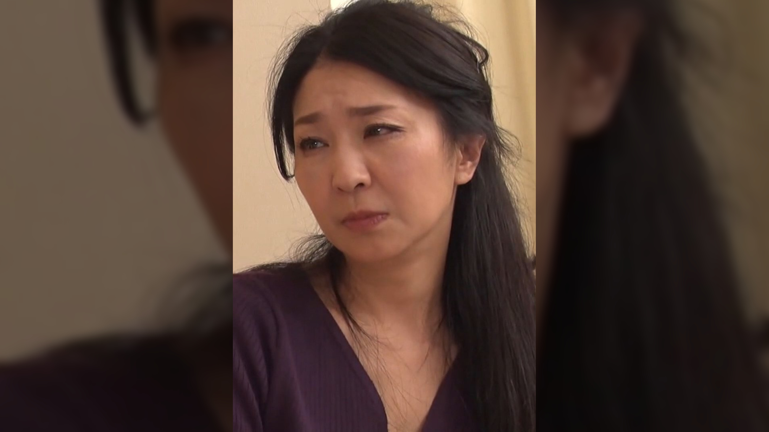 義母の自慰行為を見てしまった娘婿は…。清楚なスレンダーな黒髪義母と禁断の中出しセックス!