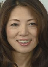 五十路前にしてコノ美貌！Ｓ級美熟女の感度は良好でイキまくり！肉棒２本を咥えこんで３Ｐ中出し！
