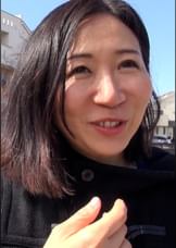 男性経験の少ない熟女が、エッチがしたくてAⅤ出演！女の悦びにイキ過ぎ濃厚セックス！