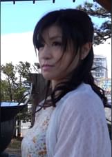 ぶらっと一人旅の清楚系熟女を、ナンパして人気のない山中で濃厚野外ファック!