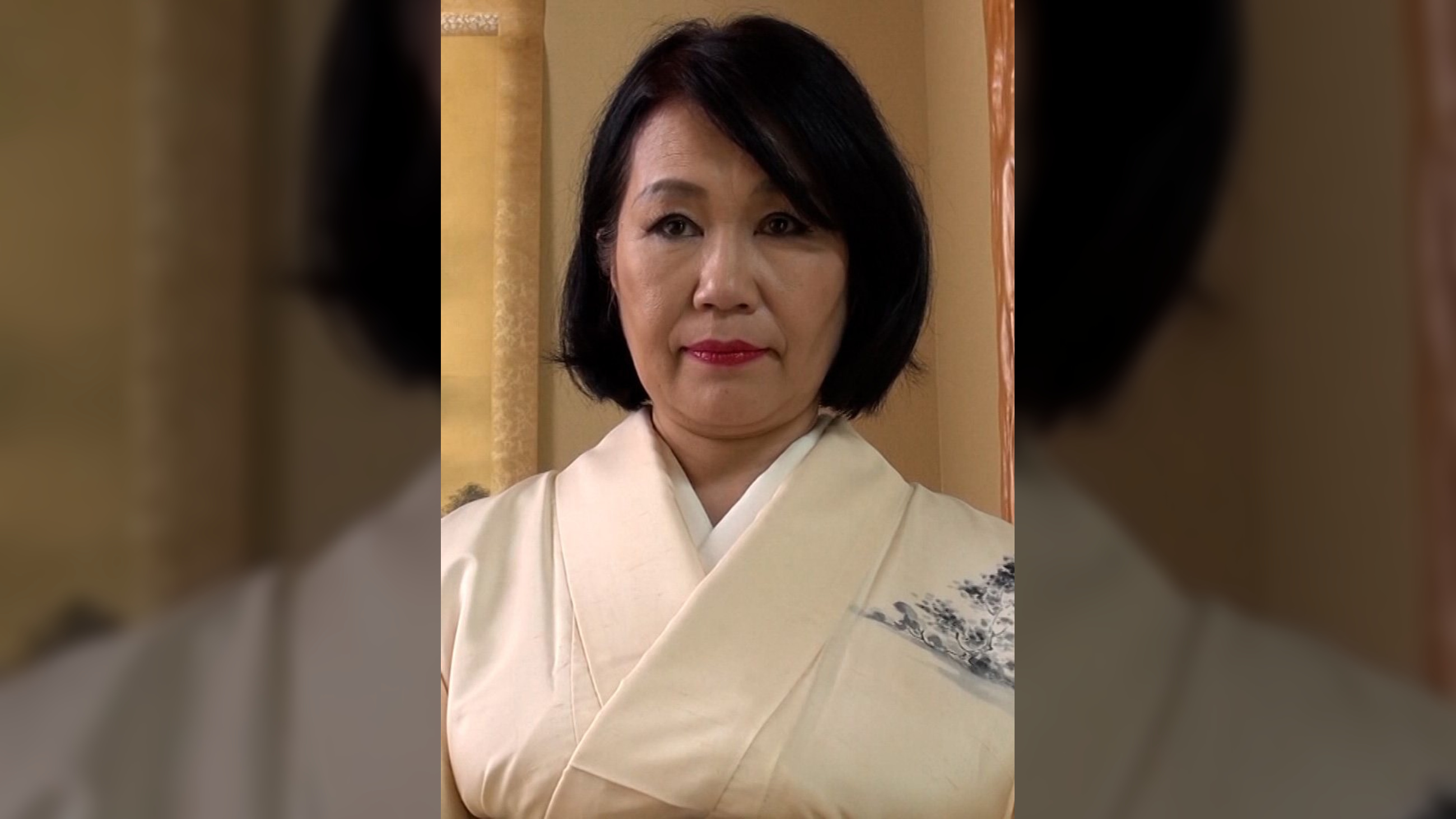 AVの出演募集に応募してきた緊張した面持ちの、バツイチ和服熟女！人生最初で最後の初撮り絶頂の破廉恥ファック！