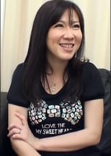 旦那と外食する前のタイパの良いアルバイト!無自覚の着衣巨乳奥さまのエッチ動画視聴体験