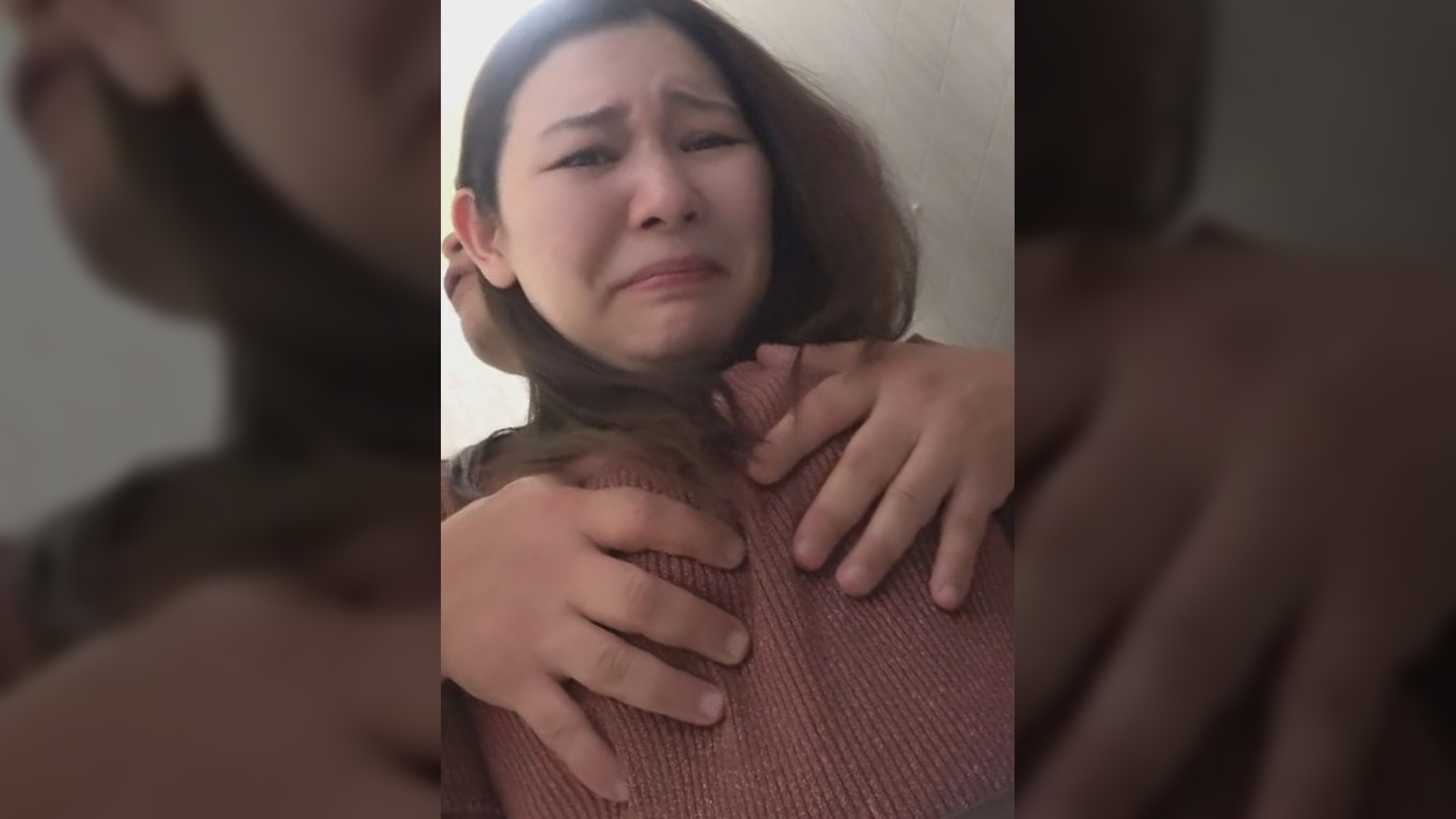 トイレ修理業者の悪行!気付かれてしまったら仕方がない!隠しカメラに気付いた上品な女性に制裁を