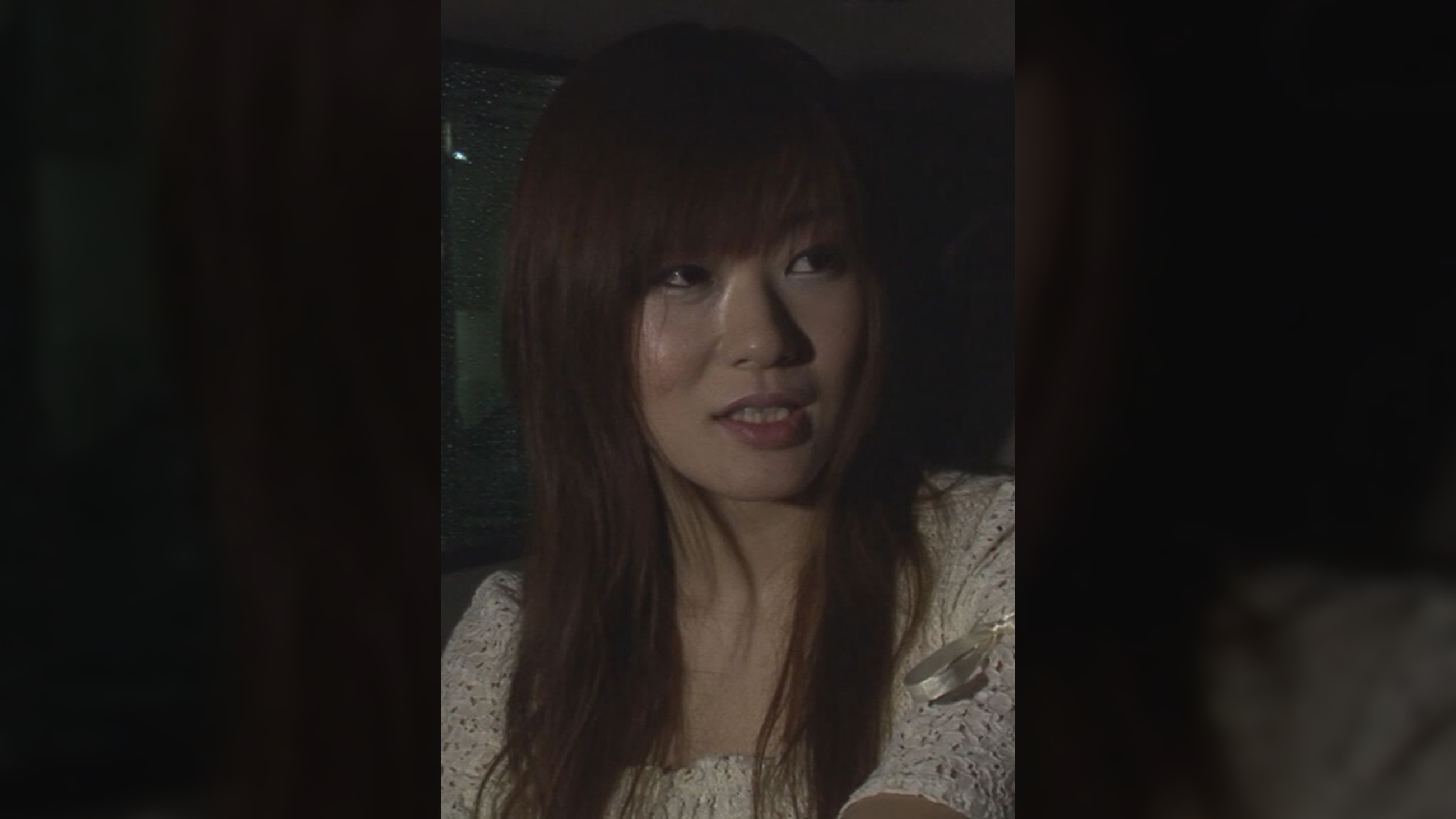 夜中にこっそり抜け出して旦那にだまって深夜の密会！ホテルで即ハメ！生中出し